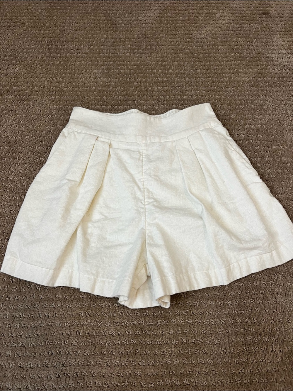 Abercrombie and Fitch Womens Linen High Rise Short